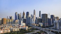 深圳國慶樓市開門紅 單日簽約量環比漲160% 近80項目集中展示帶動成交