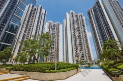 CCL連漲兩周共0.43% 九龍區樓價年內升幅逾一成 資金湧港支撐樓市「多軌並進」