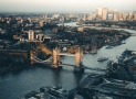 英國樓市8月放盤叫價跌2% 創2018年來最大8月跌幅 南北分化加劇 倫敦年跌3.1%